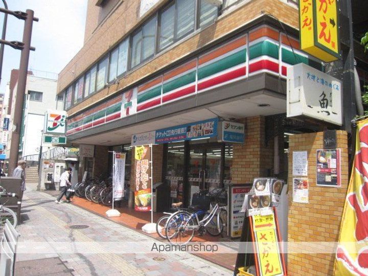 クロッサM’Sの周辺