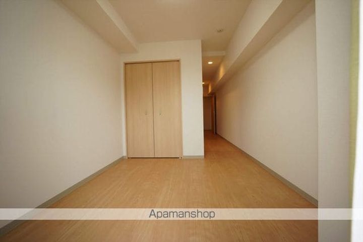 リナージュ佐古前の居間