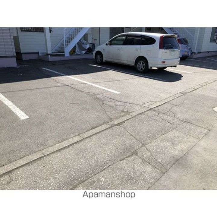 川村ハイツ1C-1の外観