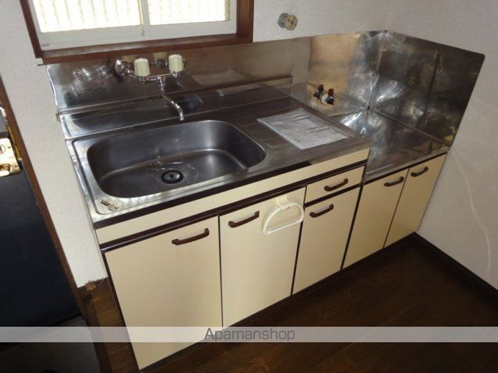 弓の町ハイツA206のキッチン