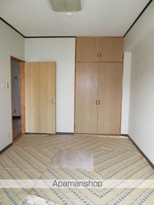 リカータミヤキタ305の居間