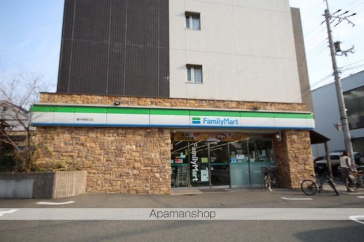 ライフセレクトの周辺