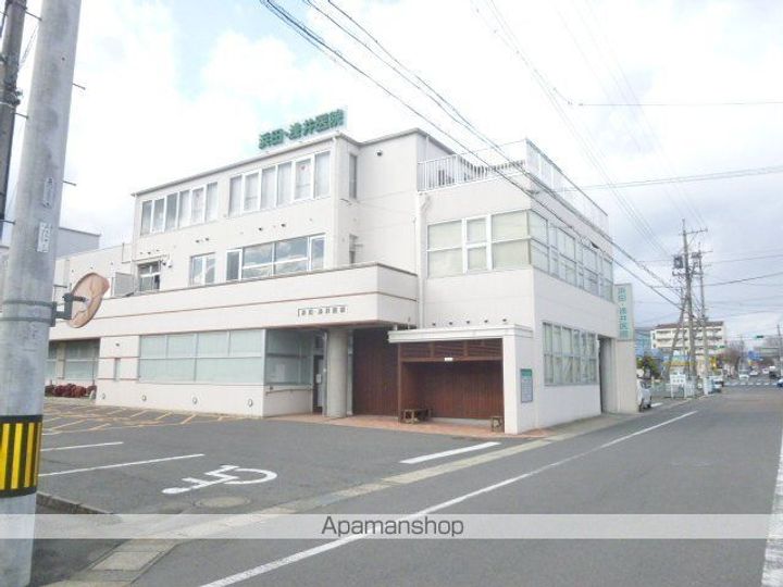 アンファミーユ西小路301の周辺