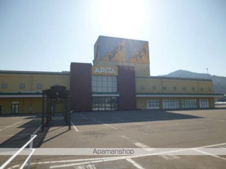 コーポ三川の周辺