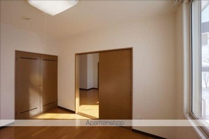 カーサグラディート101の周辺