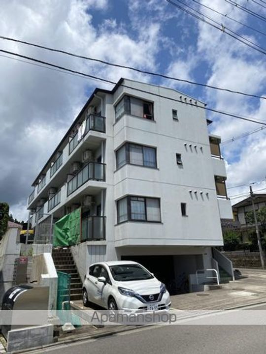 ヒルサイド国見1-Cの外観