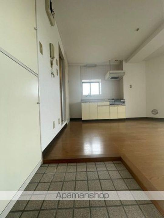 アレーゼK401の玄関