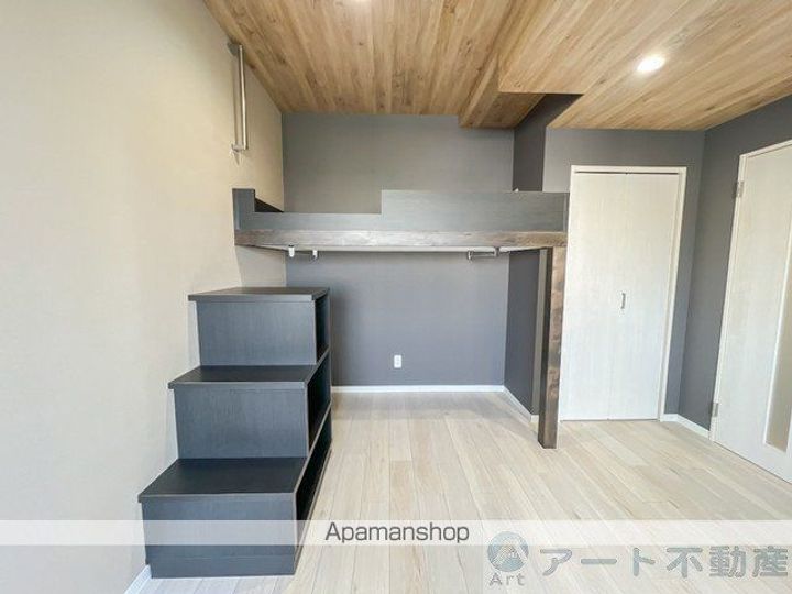 愛媛県松山市生石町の賃貸マンションの内装