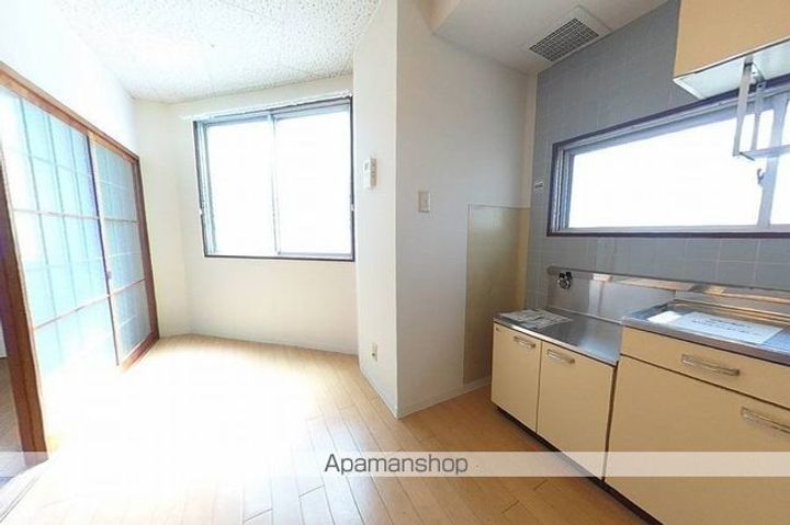 石原マンションの内装