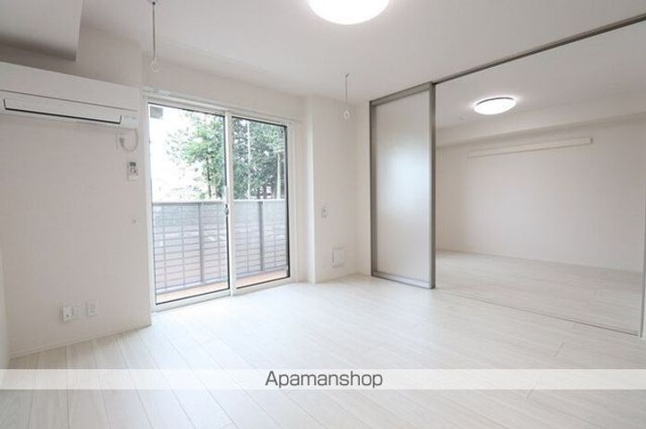 グランディオ Bの居間