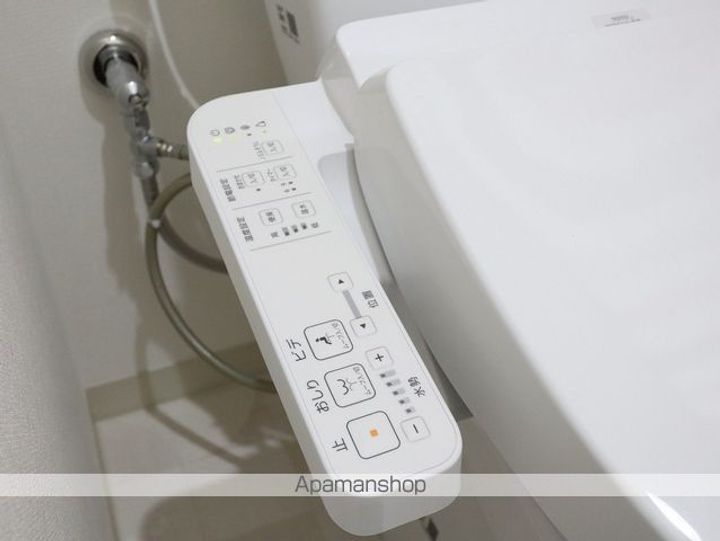 愛知県名古屋市昭和区御器所3丁目の賃貸マンションの内装