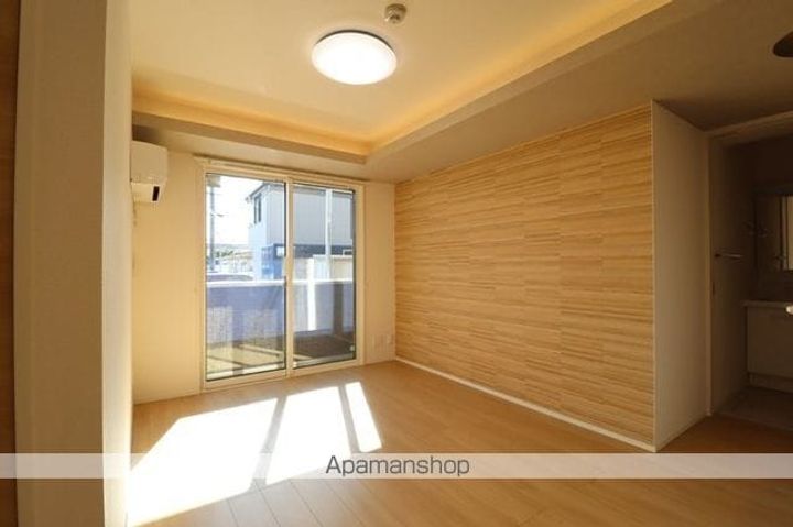 岡山県岡山市北区高柳西町の賃貸アパートの内装