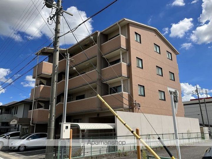 愛知県尾張旭市庄中町1丁目の賃貸マンションの外観
