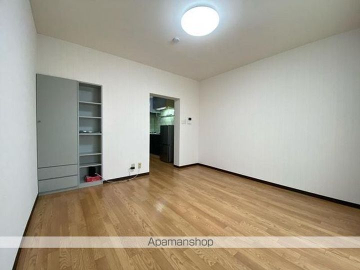 香川県高松市牟礼町原の賃貸マンションの内装