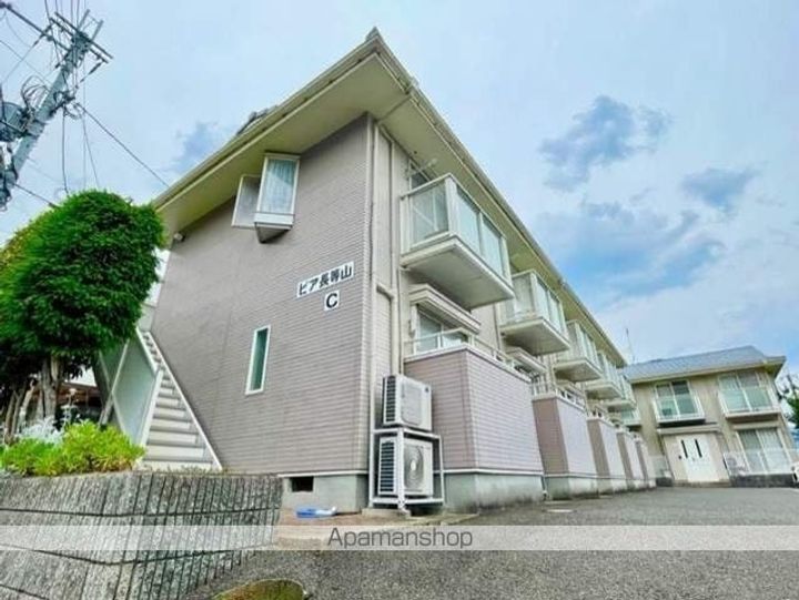 滋賀県大津市三井寺町の賃貸アパートの外観