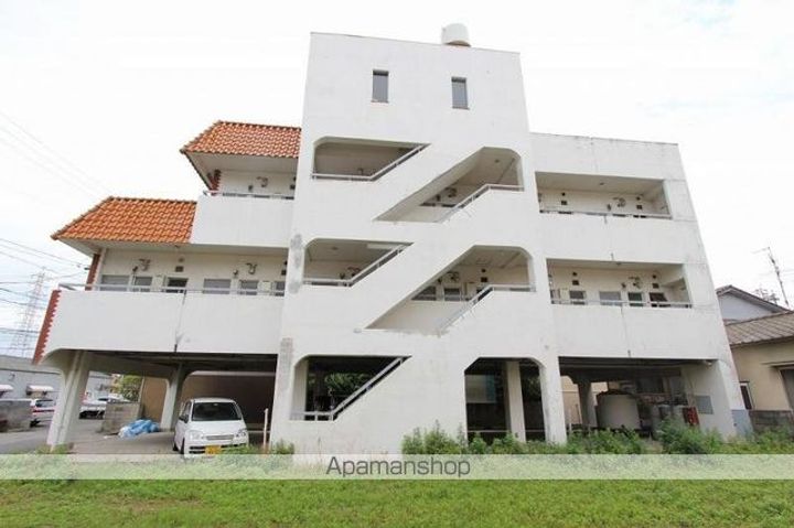 香川県高松市太田下町の賃貸アパートの外観