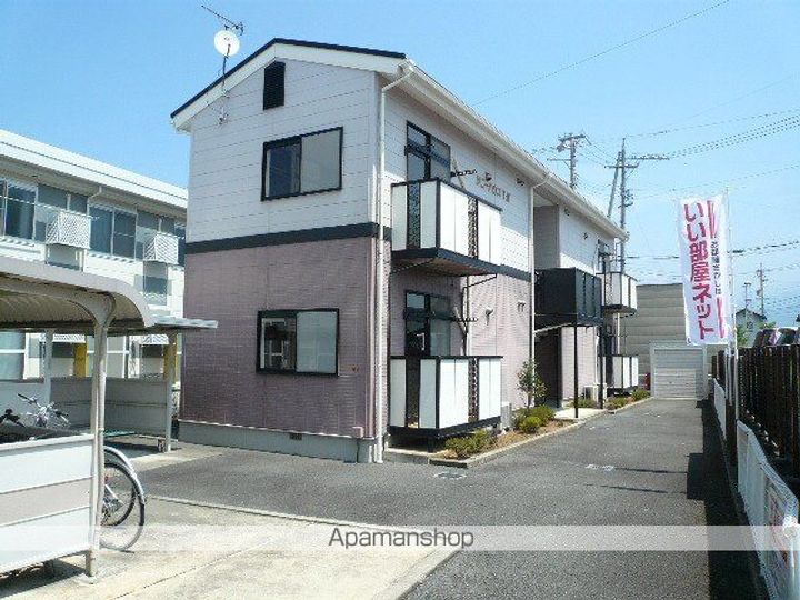 長野県長野市大字柳原の賃貸アパートの外観