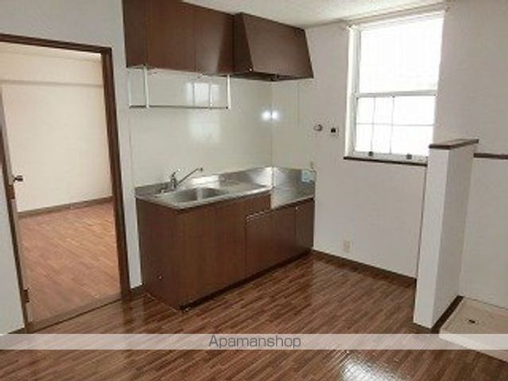 岩手県盛岡市月が丘1丁目の賃貸アパートの内装