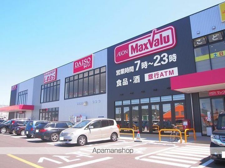 カーサ・ソレアードの周辺