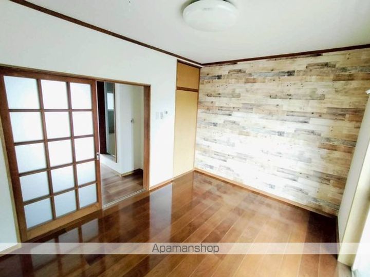 フローラル花の舞の居間