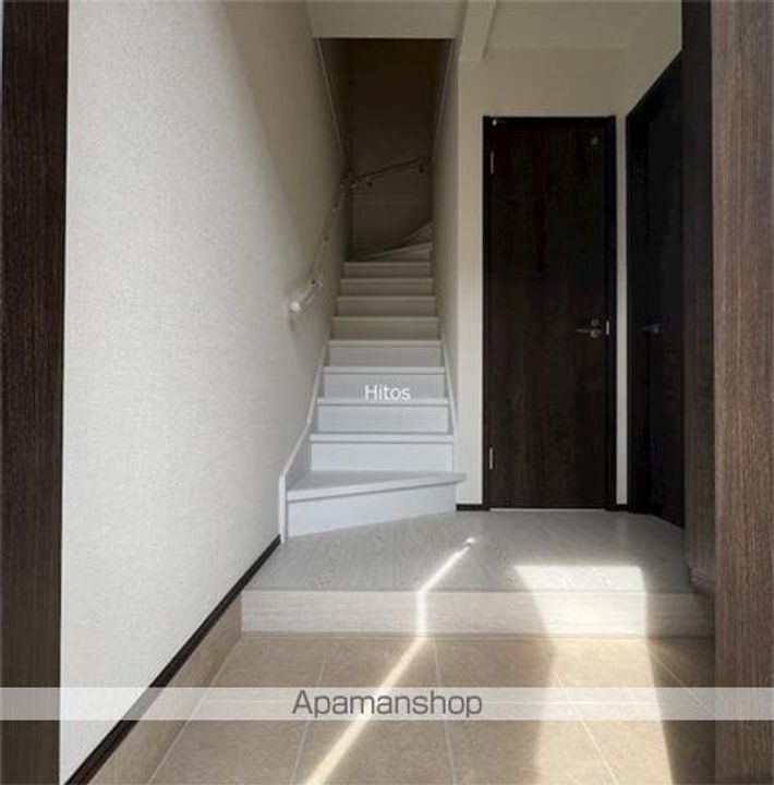 VILLA SIEGER(ヴィラ ジーガー) C107の玄関