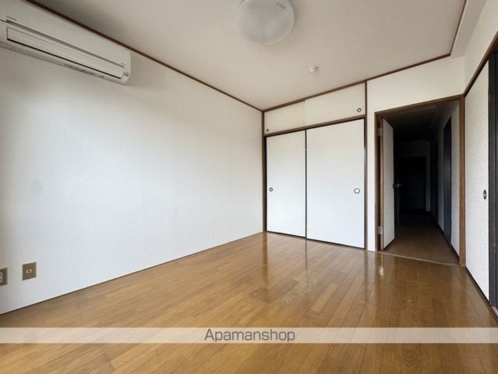 東京都武蔵村山市学園1丁目の賃貸マンションの内装