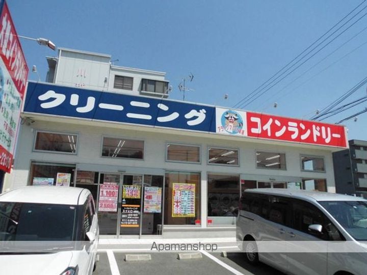 サンハイツ北花田第2の周辺