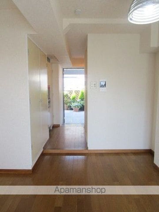 東京都杉並区和田3丁目の賃貸マンションの内装