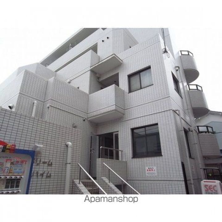 東京都渋谷区本町1丁目の賃貸マンションの外観