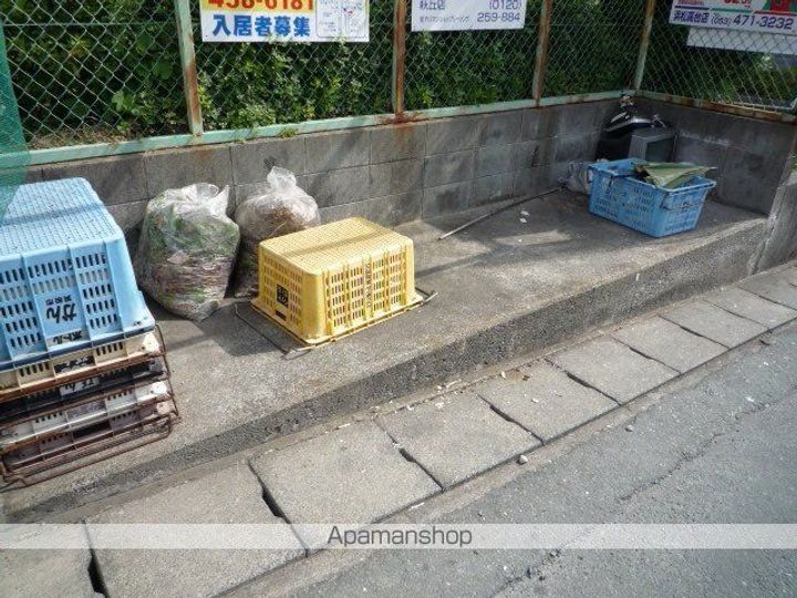 静岡県浜松市中央区萩丘5丁目の賃貸マンションの外観