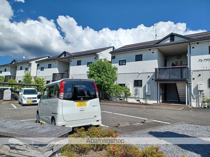 フレグランスたけくらABC棟C102の外観