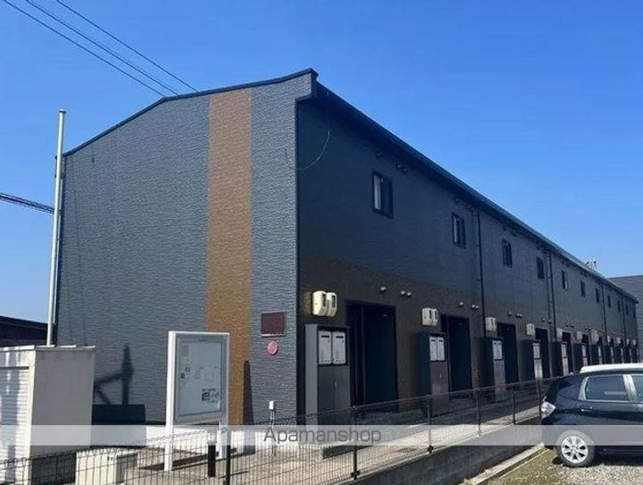 香川県高松市林町の賃貸アパートの外観