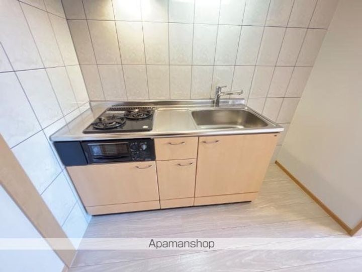 アルテリーベ202のキッチン