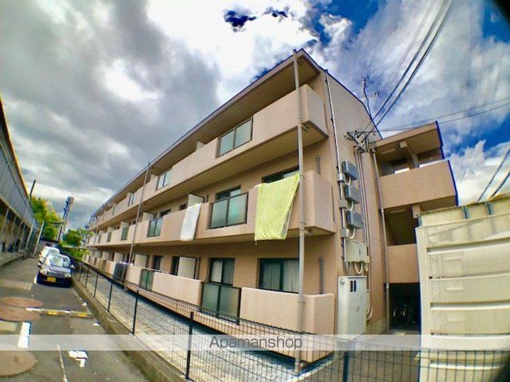 滋賀県東近江市中小路町の賃貸マンションの外観