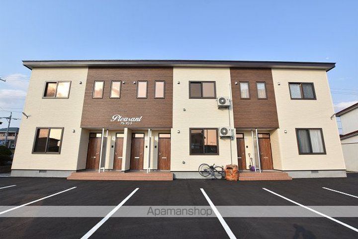 プレズント203の外観