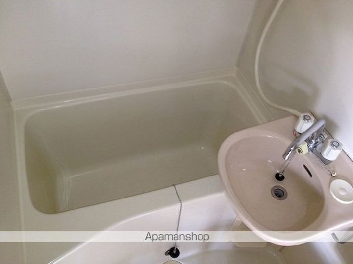 グラスフラッツ304の風呂