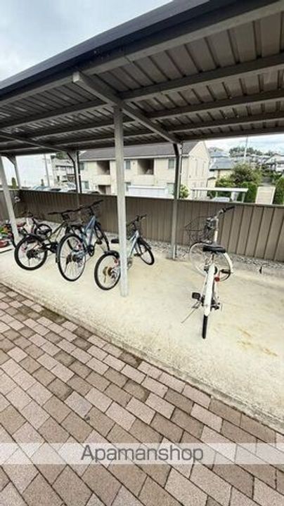 イーストヒルズ高松 Dの内装