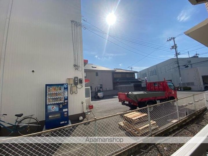 香川県高松市今里町1丁目の賃貸マンションの内装