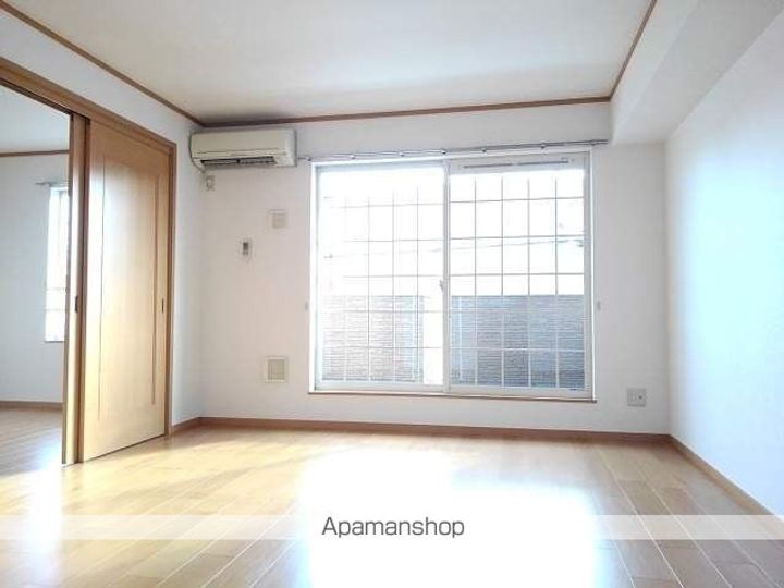 パティオⅡの居間