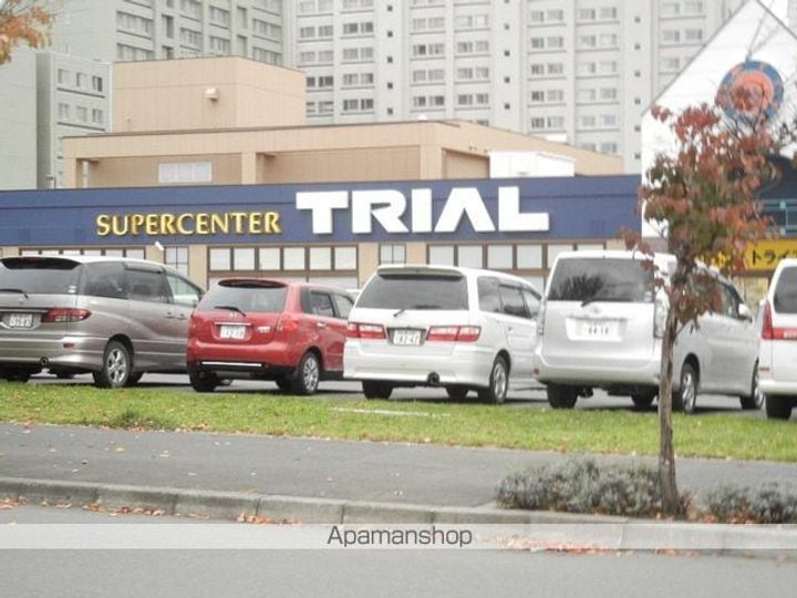 トレスハイツ301の周辺