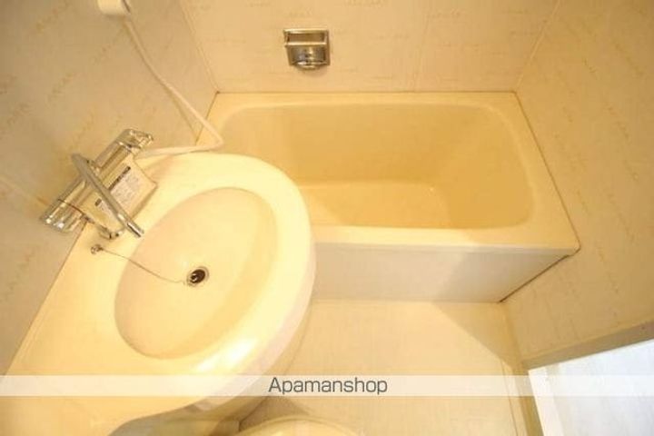 岡山県岡山市北区弓之町の賃貸マンションの風呂