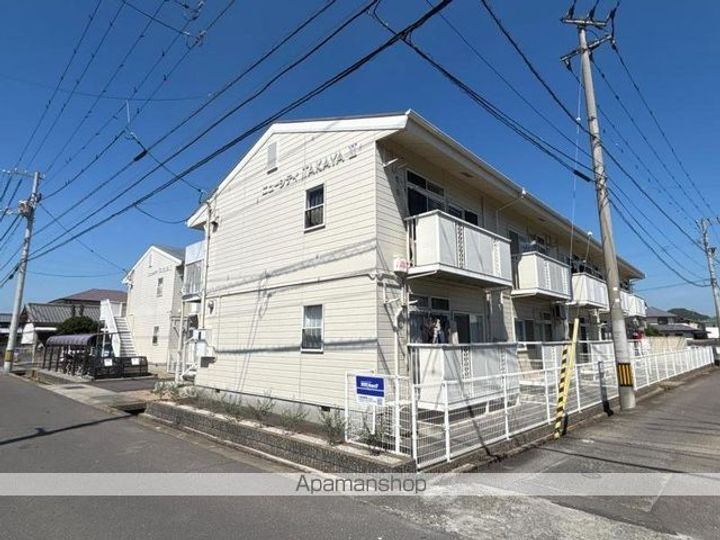 香川県高松市小村町の賃貸アパートの外観