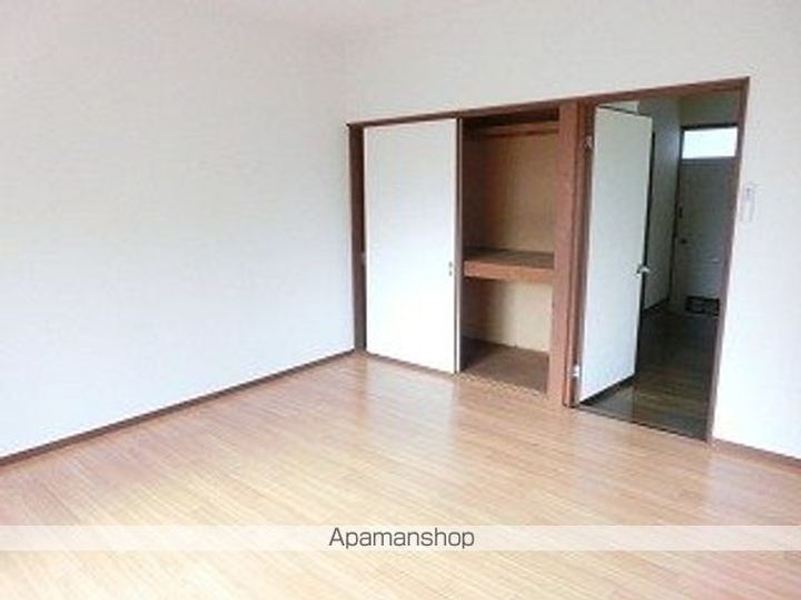 岩手県滝沢市大崎の賃貸アパートの内装