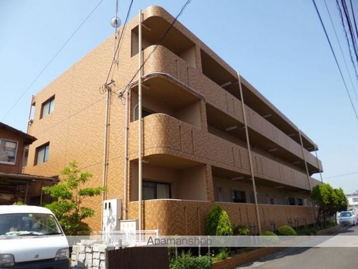 グランシャリオ302の外観