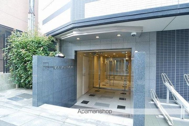 東京都中野区上鷺宮4丁目の賃貸マンションの外観