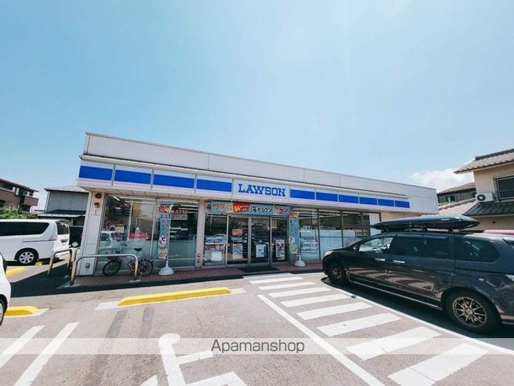レオパレス竹山弐番館の周辺