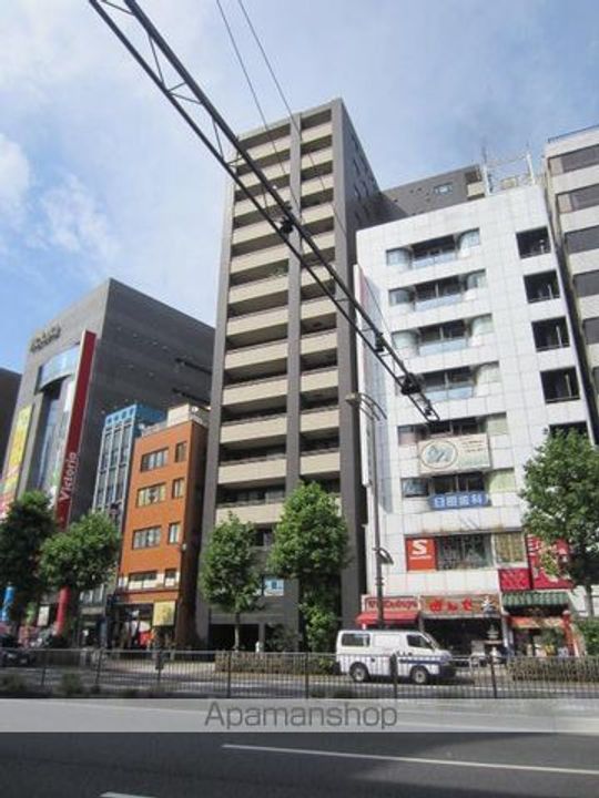 東京都千代田区神田小川町3丁目の賃貸マンションの外観