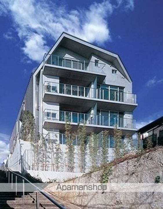 VISCONTI覚王山の外観