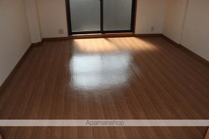 エスポアール郷の居間