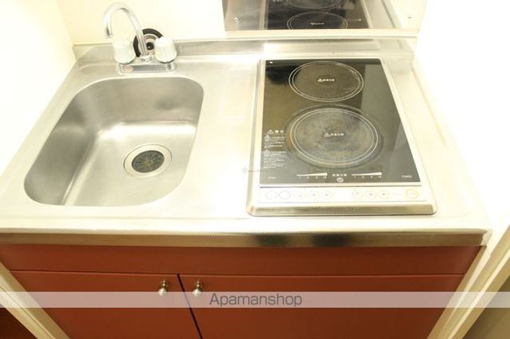 レオパレスサンシャイン尾道104のキッチン